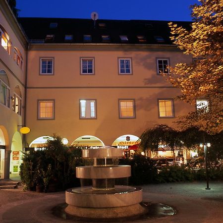 Hotel Goldener Brunnen Klagenfurt am Woerthersee Eksteriør billede